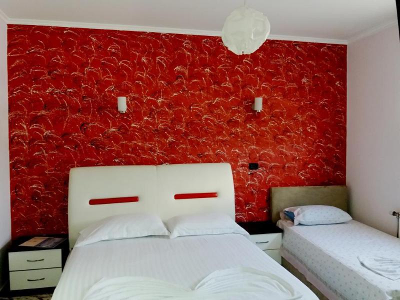 Hotel Erandi Rinas Kültér fotó