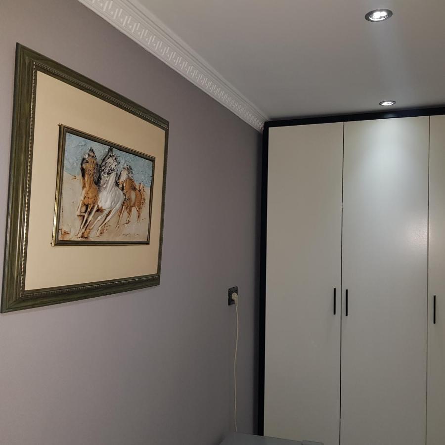 Hotel Erandi Rinas Kültér fotó